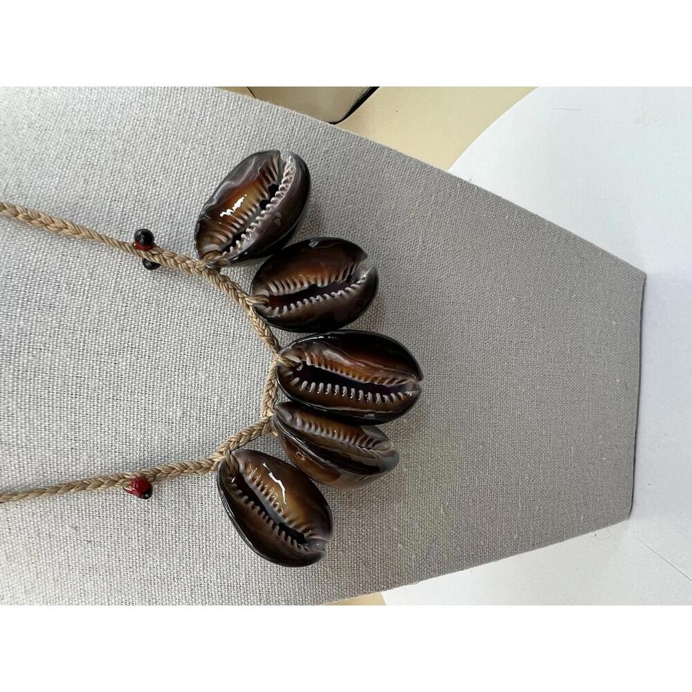 Native American Style Necklace with Brown Shell Pendants N65 - Picture 7 of 10